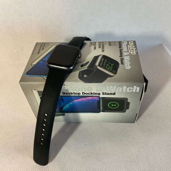 Apple Watch series 4 44mm Cellular + GPS - Picture 3 of 12